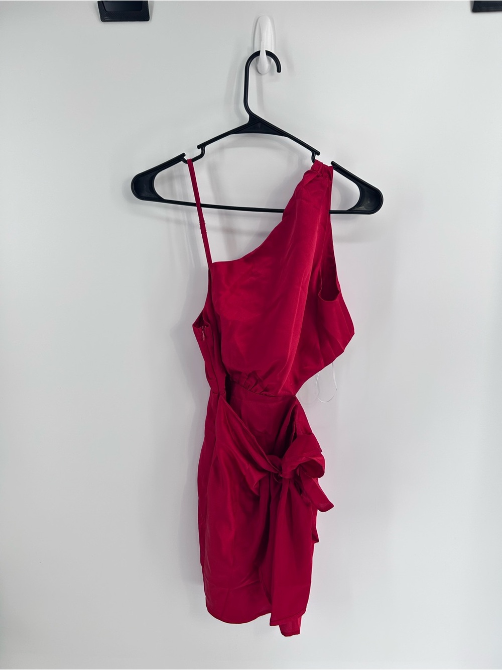 NWT Hello Molly Red Faux Wrap Dress with Side Cut Out - US 6